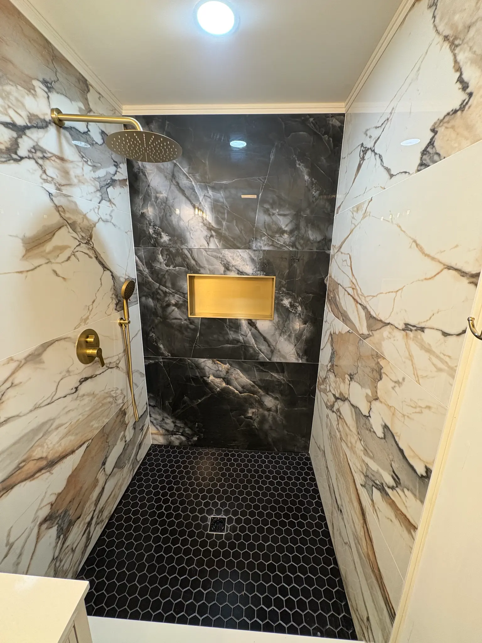 Renovation Experts LLC — project photo 47